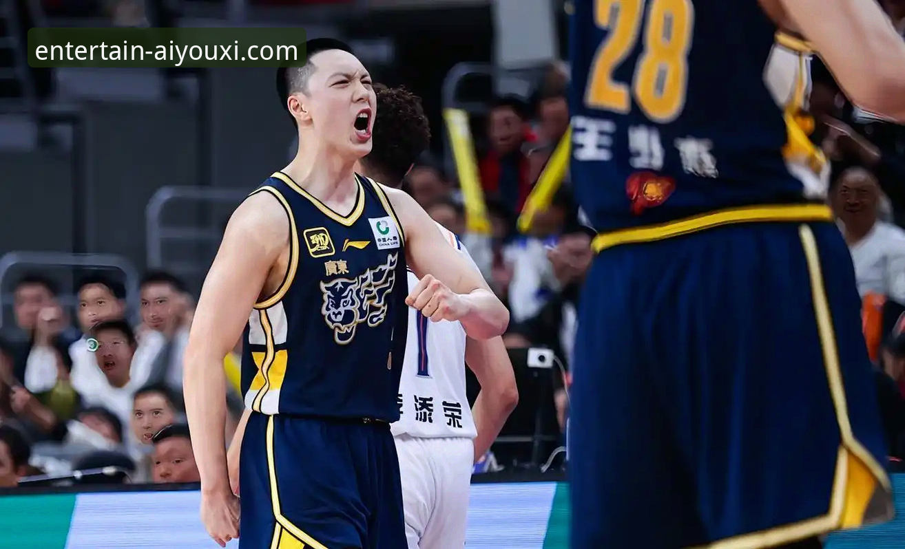 上海男篮豪取12连胜登顶CBA：一场团队篮球的深度解析